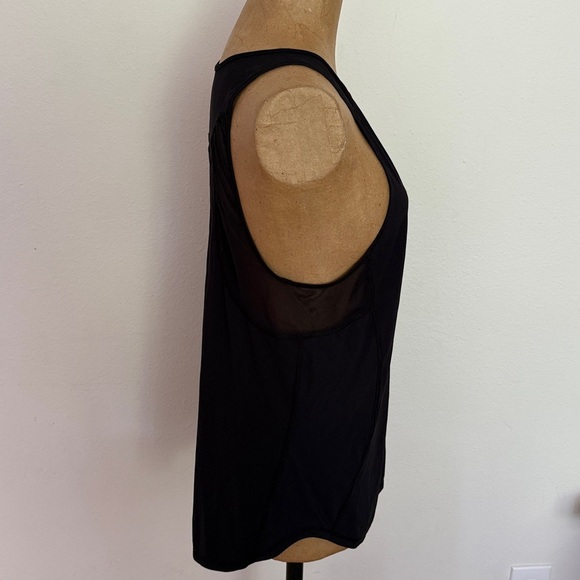 Lululemon sz 8 Sculpt Tank II Black Sleeveless Women's Top great condition - Picture 3 of 11